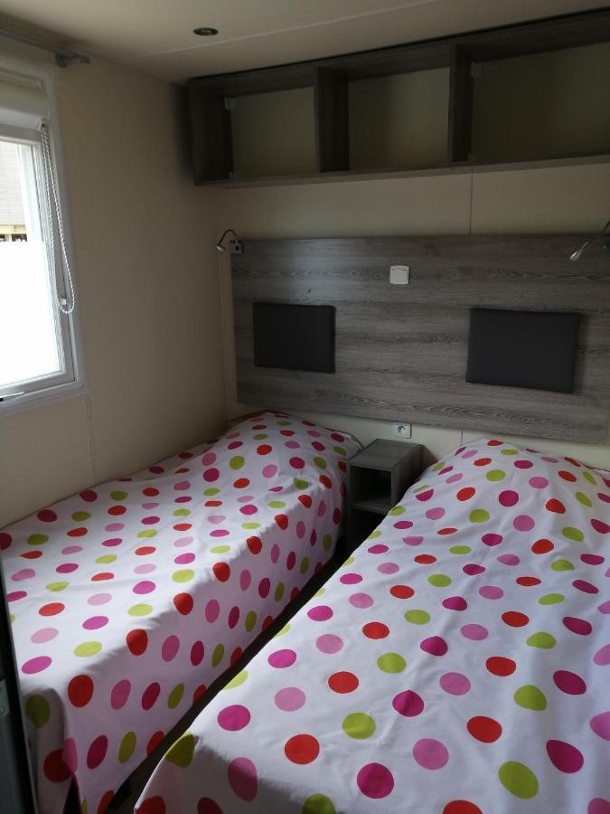 Charmant Mobil-Home Rocbaron 外观 照片